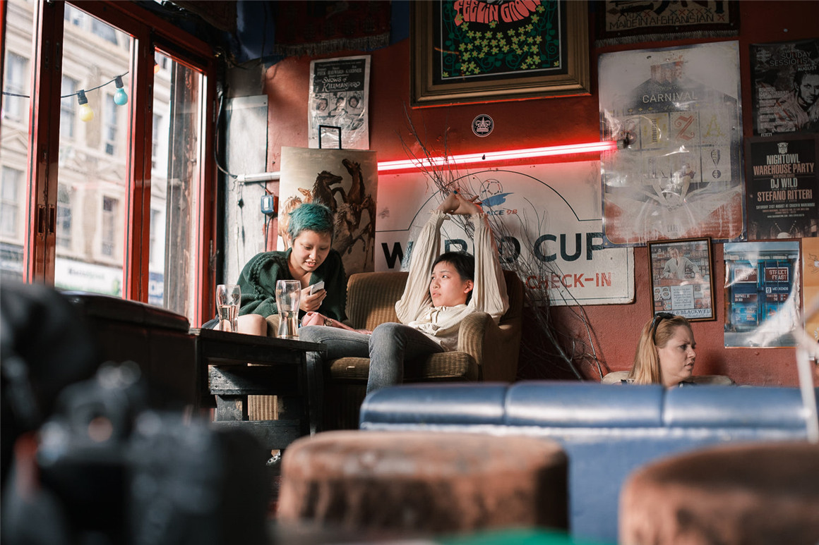 经典富士胶片模拟颗粒光晕城市人像风光摄影Lightroom调色预设 The Classic Presets - Classic X Film Simulations , 第9张-素材湾丨精选海外优质设计素材资源 经典富士胶片模拟颗粒光晕城市人像风光摄影Lightroom调色预设 The Classic Presets - Classic X Film Simulations , sucaiwan.com