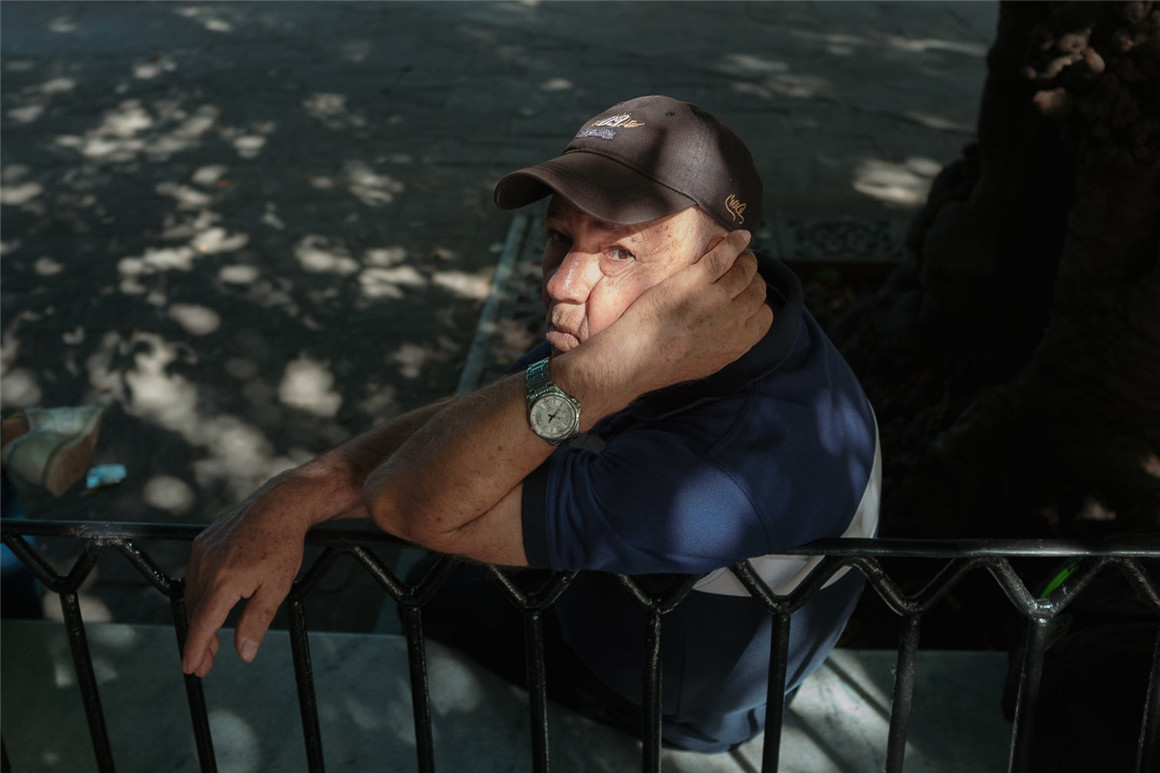 经典富士胶片模拟颗粒光晕城市人像风光摄影Lightroom调色预设 The Classic Presets - Classic X Film Simulations , 第21张-素材湾丨精选海外优质设计素材资源 经典富士胶片模拟颗粒光晕城市人像风光摄影Lightroom调色预设 The Classic Presets - Classic X Film Simulations , sucaiwan.com