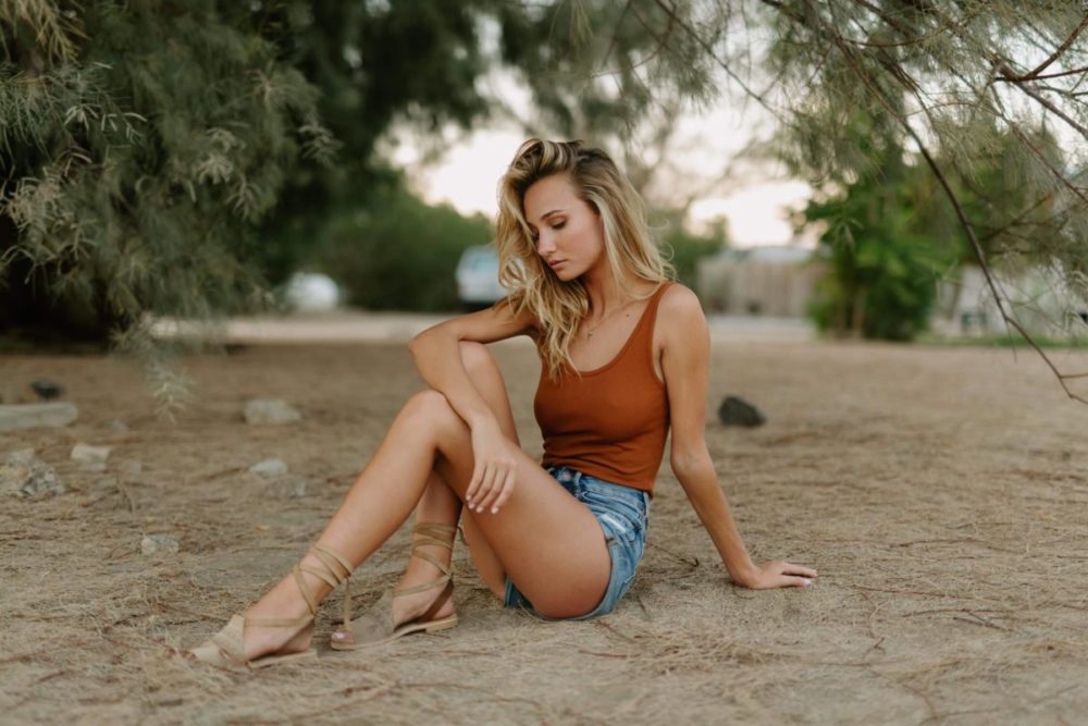 81款永恒真实色彩电影美感婚礼情侣人像摄影照片调色Lightroom预设包 G-Presets – Pack 06 , 第6张-素材湾丨精选海外优质设计素材资源 81款永恒真实色彩电影美感婚礼情侣人像摄影照片调色Lightroom预设包 G-Presets – Pack 06 , sucaiwan.com