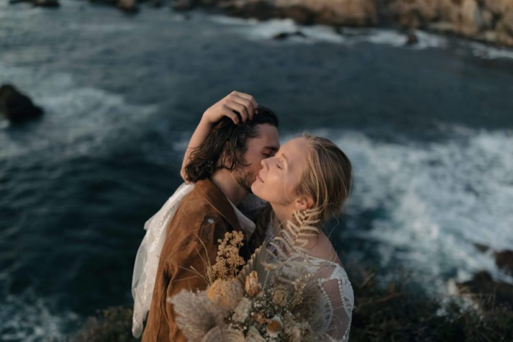 81款永恒真实色彩电影美感婚礼情侣人像摄影照片调色Lightroom预设包 G-Presets – Pack 06 , 第19张-素材湾丨精选海外优质设计素材资源 81款永恒真实色彩电影美感婚礼情侣人像摄影照片调色Lightroom预设包 G-Presets – Pack 06 , sucaiwan.com