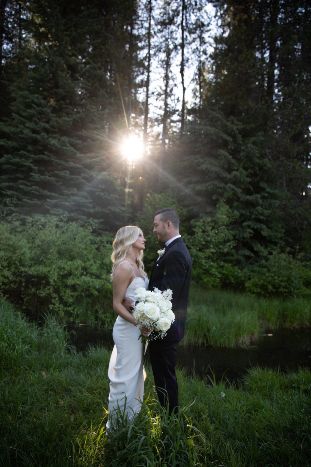 浪漫永恒怀旧婚礼结婚照户外摄影照片调色Lightroom预设 J SERIES PRESETS , sucaiwan.com