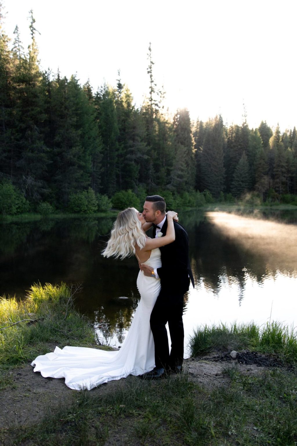 浪漫永恒怀旧婚礼结婚照户外摄影照片调色Lightroom预设 J SERIES PRESETS , sucaiwan.com