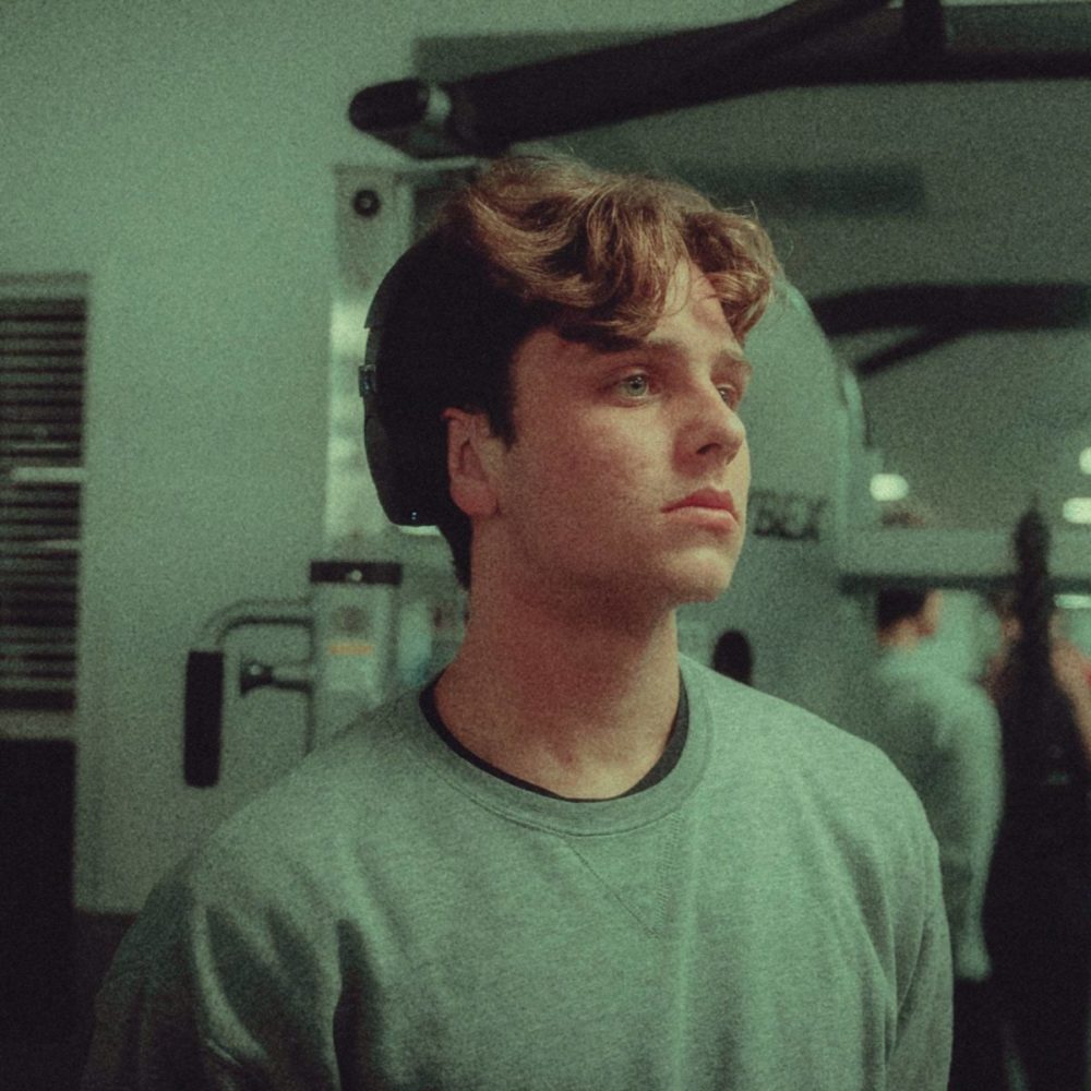 富士D65 16mm胶片颗粒模拟复古怀旧电影外观扫街照片调色Lightroom预设 Analogica Lab – FJI FPE D65 , sucaiwan.com