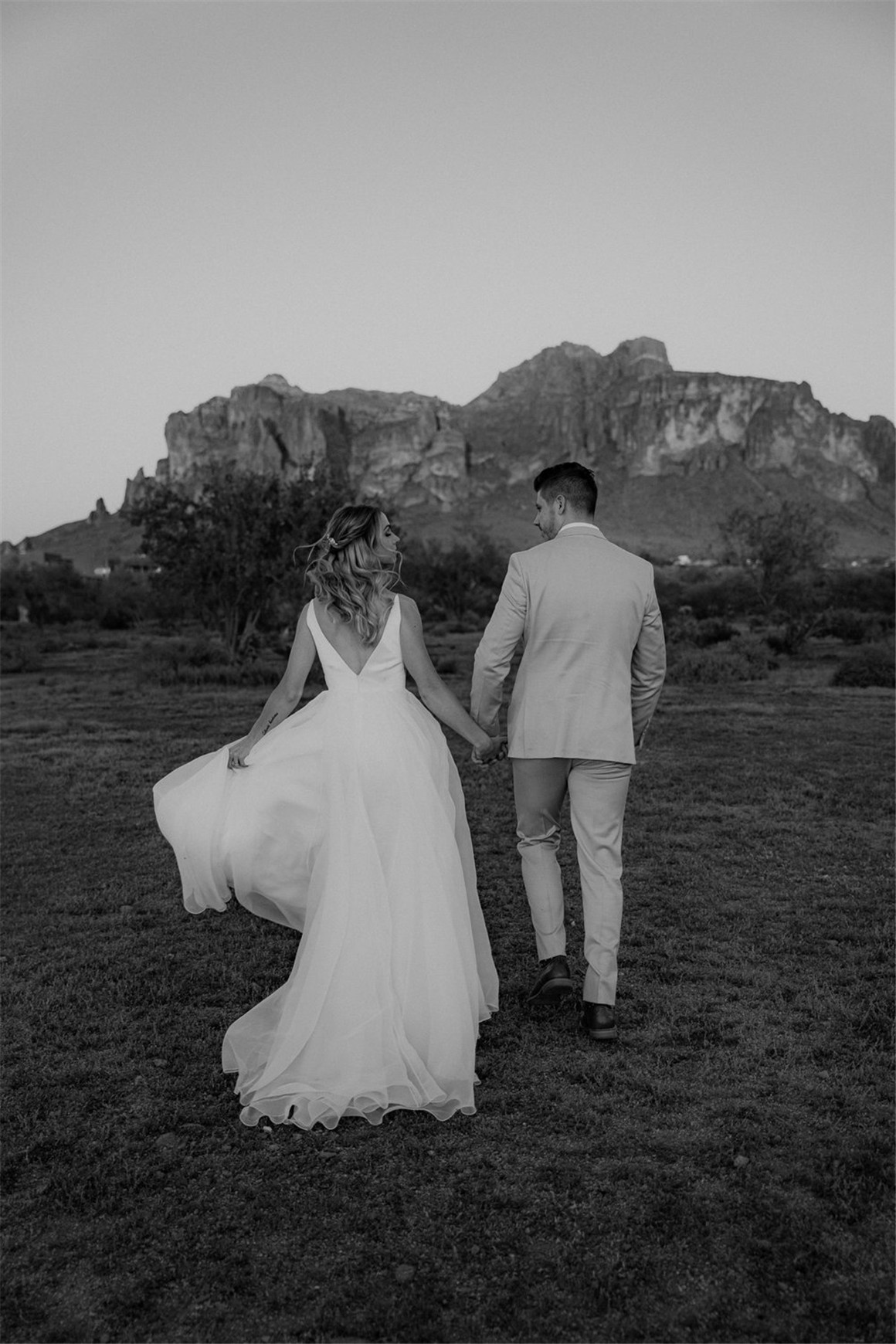 复古柔和怀旧黄金暖色调日出日落风景旅拍人像摄影Lightroom调色预设 Briquelle Kayanne - BK Presets Pack , sucaiwan.com